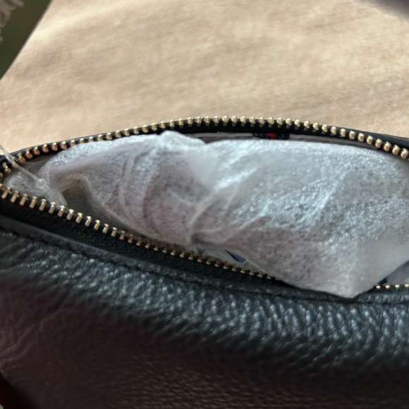 NWT Vera Bradley Leather Roxbury Crescent Crossbody Handbag Moonless Night - Picture 8 of 8